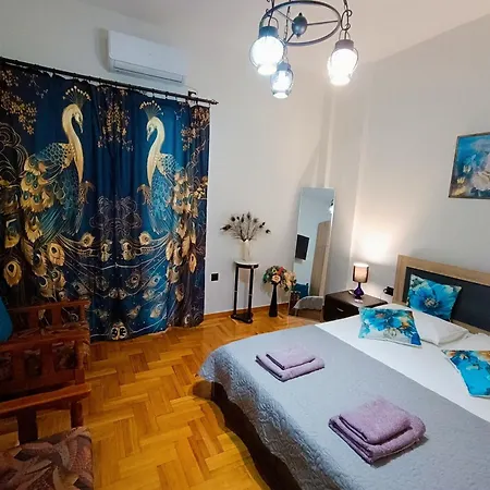 Cozy In Apartment